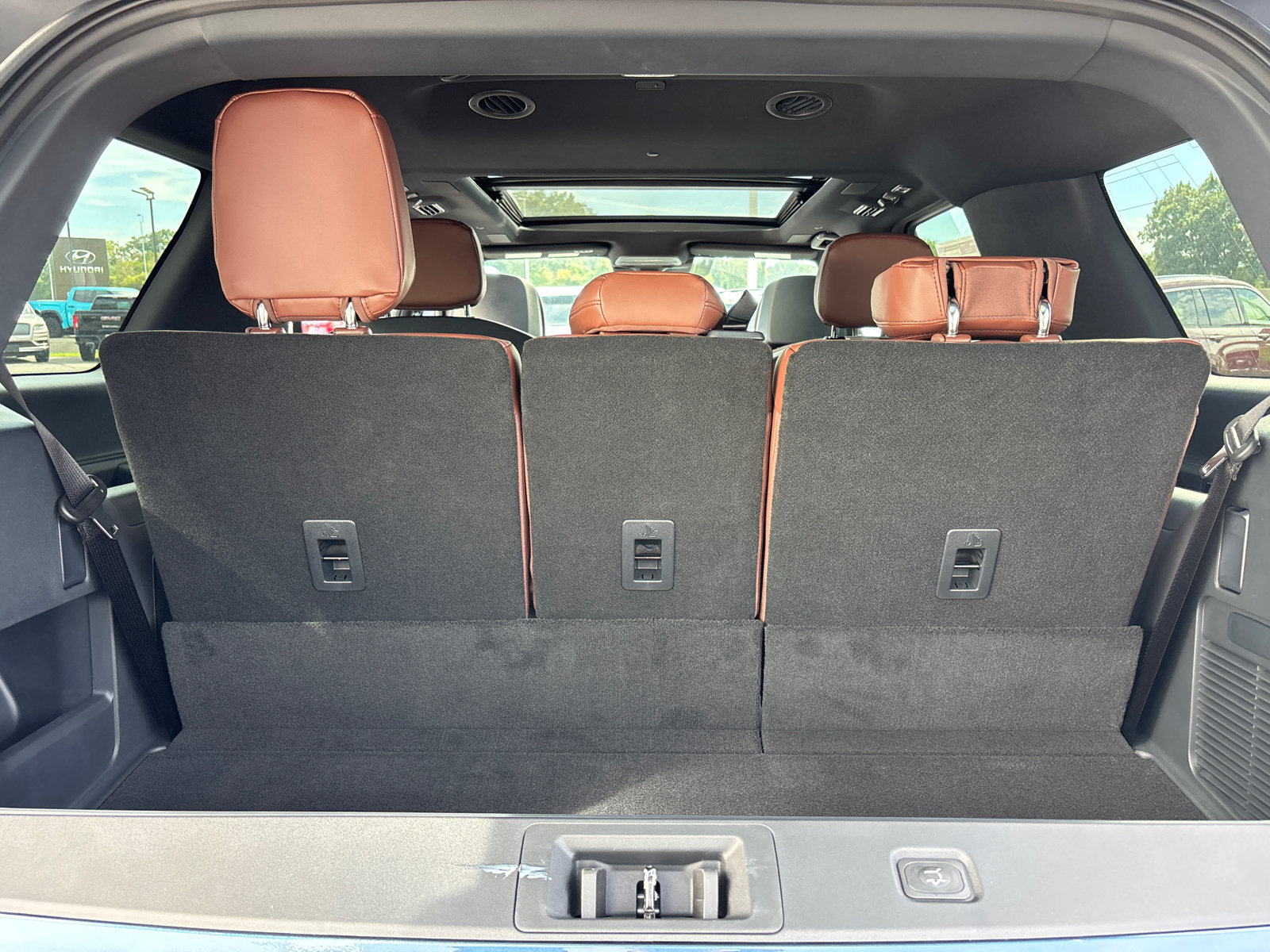 New 2027 Lincoln Navigator Reserve AWD/4WD image 9