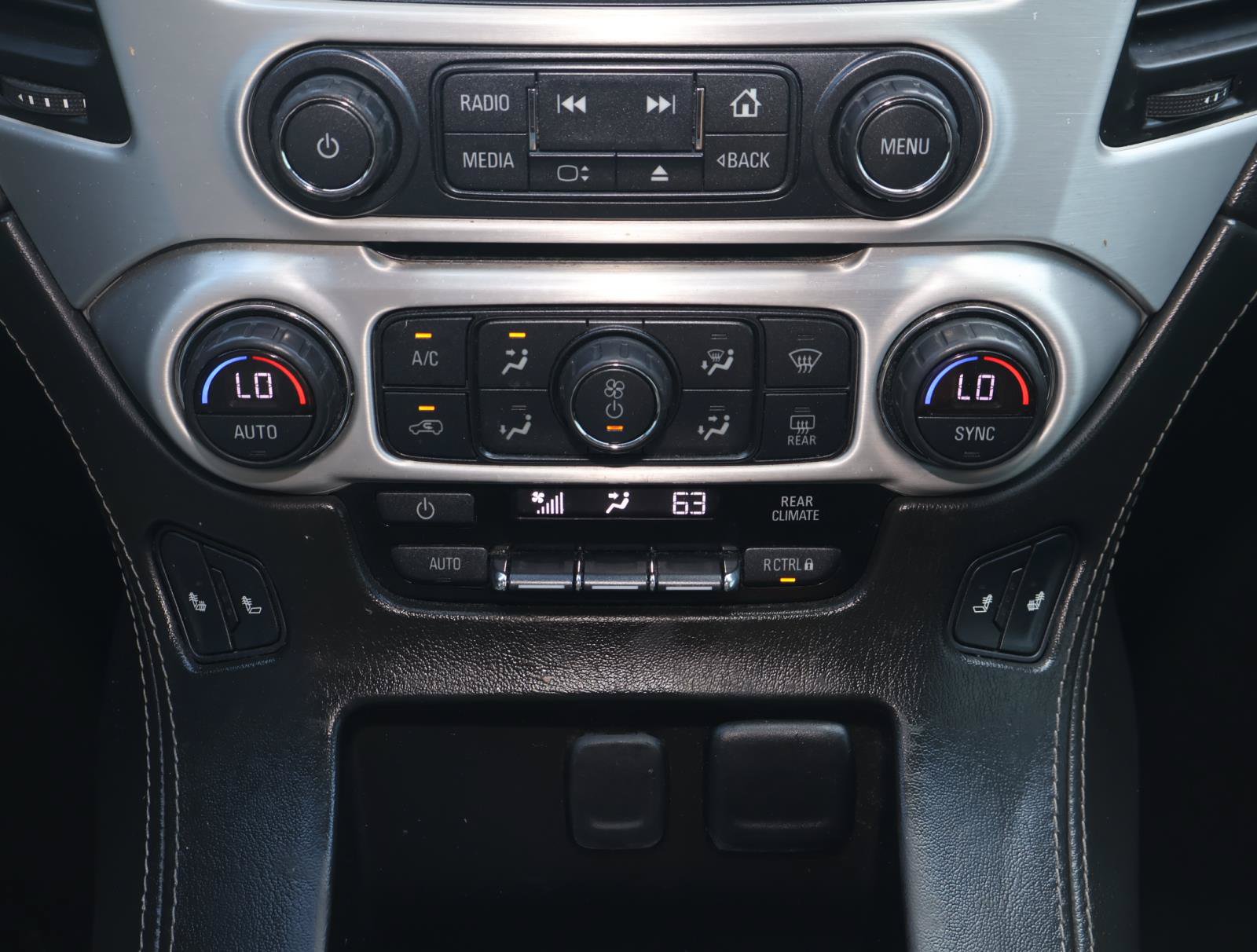Used 2020 GMC Yukon SLT AWD/4WD image 24