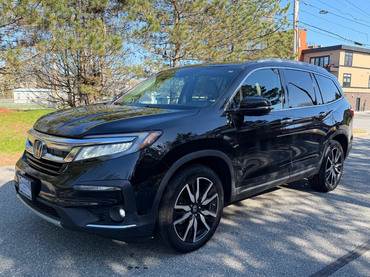 Used 2019 Honda Pilot Touring image 3