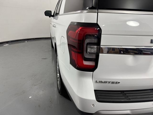 Used 2023 Ford Expedition Limited image 29