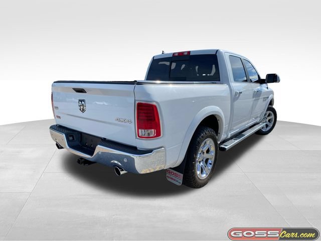 Used 2017 RAM 1500 Laramie w/ Convenience Group AWD/4WD image 3