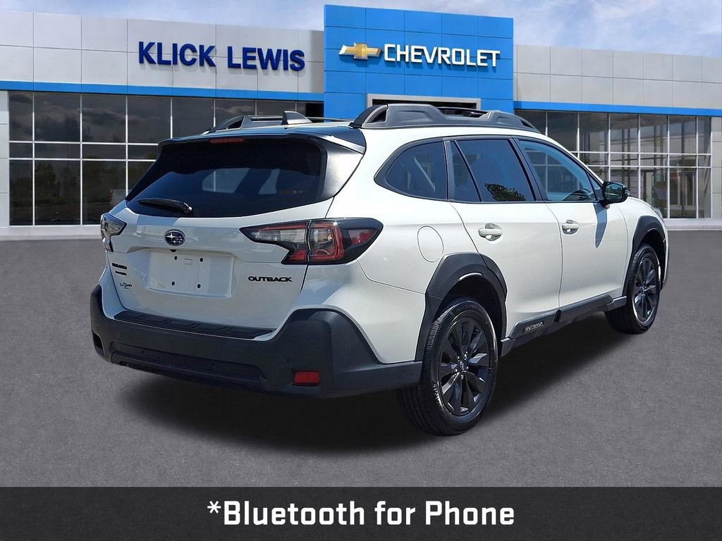 Used 2023 Subaru Outback Onyx Edition AWD/4WD image 8