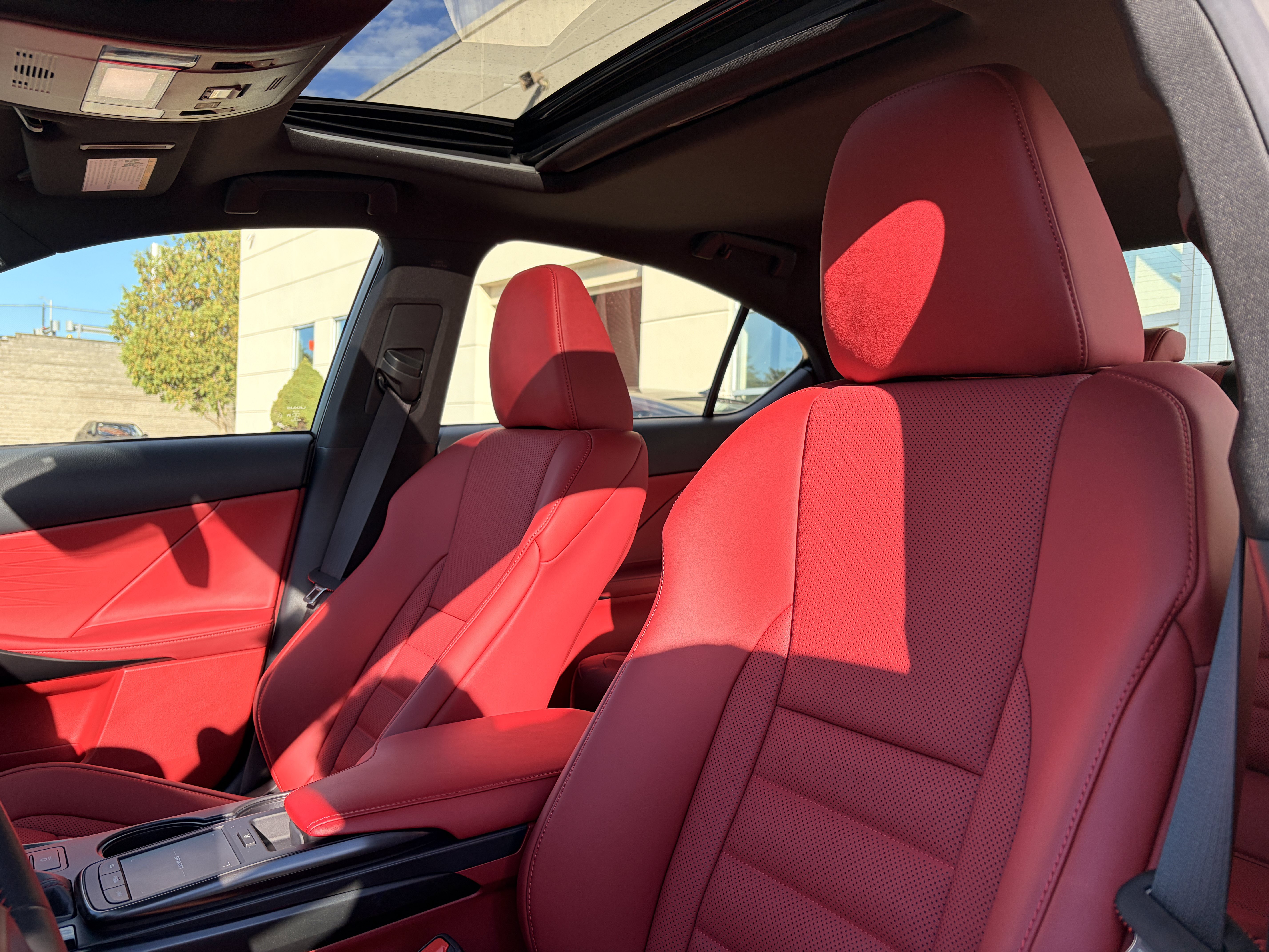 Used 2025 Lexus IS 350 F Sport w/ Navigation Package AWD/4WD image 15