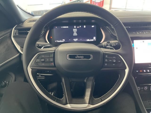 New 2026 Jeep Grand Cherokee Altitude AWD/4WD image 35