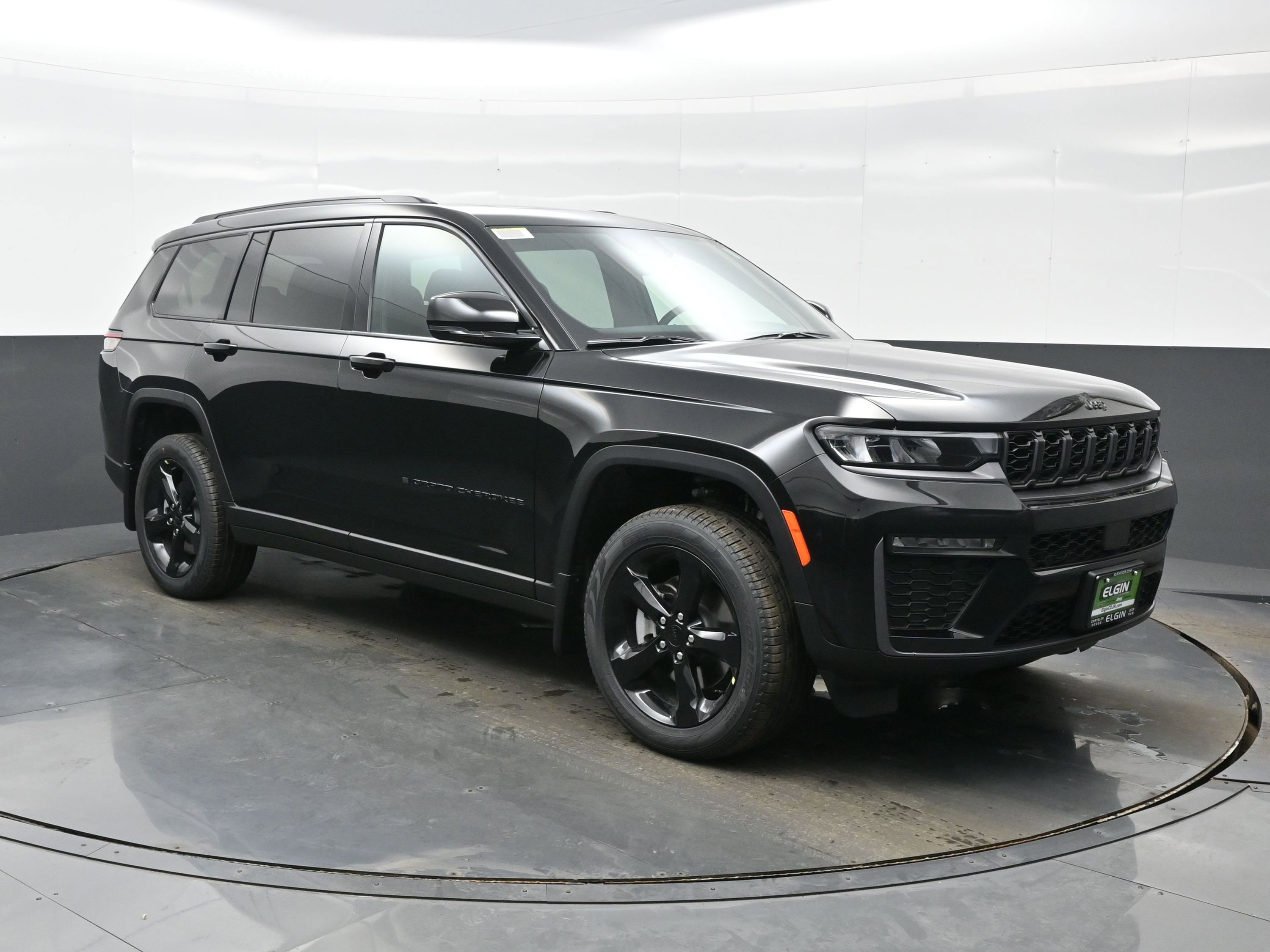 New 2026 Jeep Grand Cherokee L Limited w/ Limited Altitude Package AWD/4WD image 8