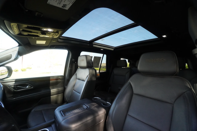 Used 2024 Chevrolet Tahoe High Country AWD/4WD image 26