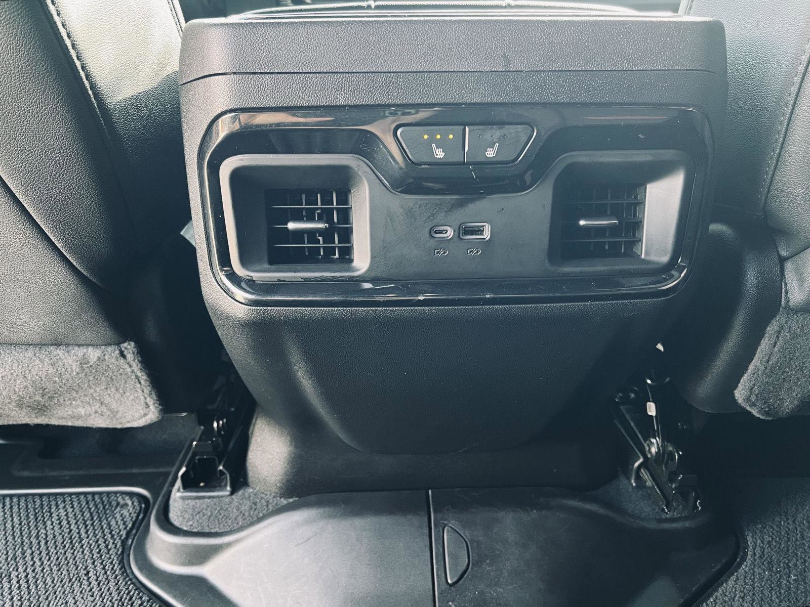 Used 2024 GMC Sierra 2500 AT4 w/ AT4 Preferred Package image 45