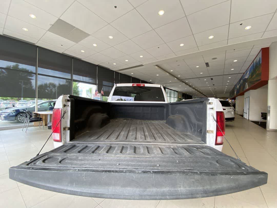 Used 2017 RAM 1500 ST w/ SXT Appearance Group AWD/4WD image 24