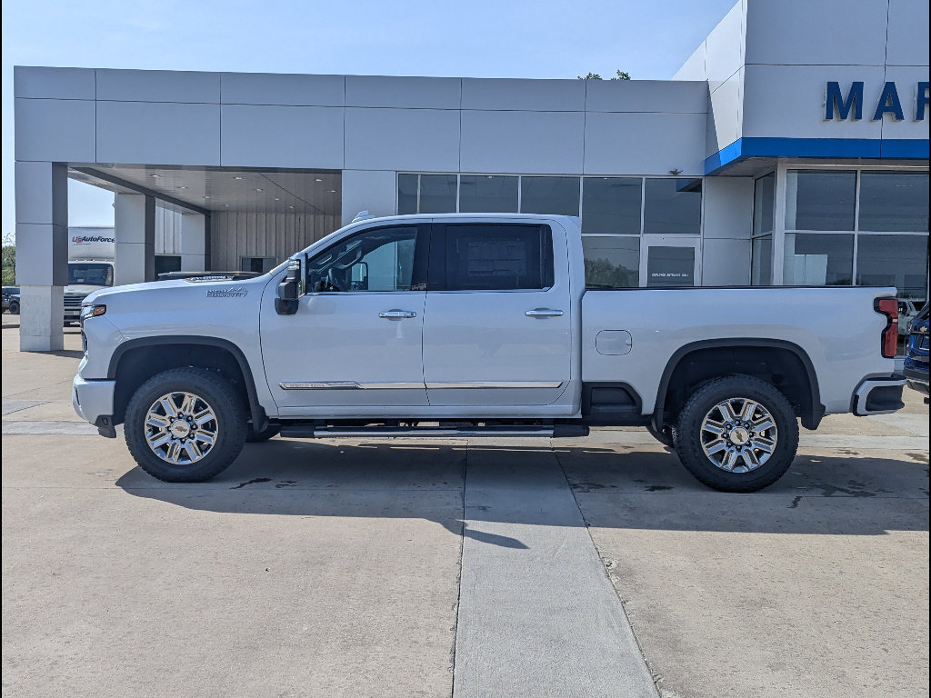New 2026 Chevrolet Silverado 2500 High Country w/ Technology Package AWD/4WD image 9