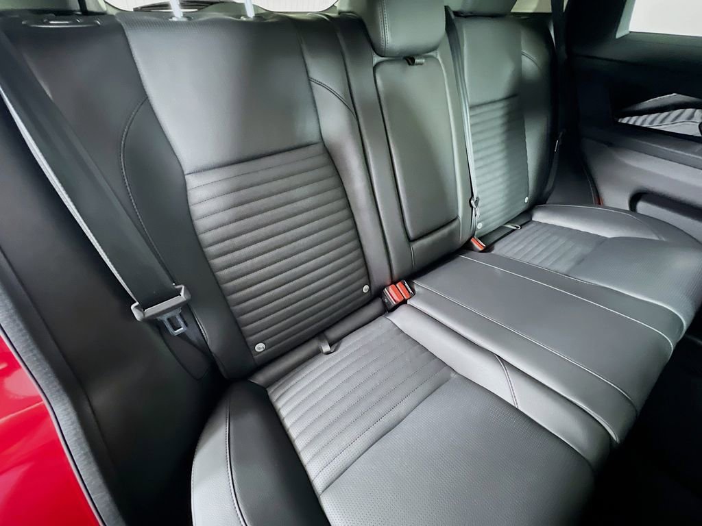 Certified 2024 Land Rover Discovery Sport S image 29