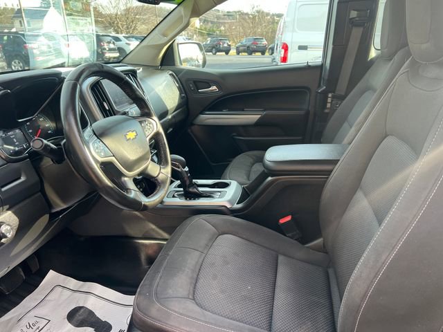 Used 2022 Chevrolet Colorado LT w/ Fleet Safety Package image 16