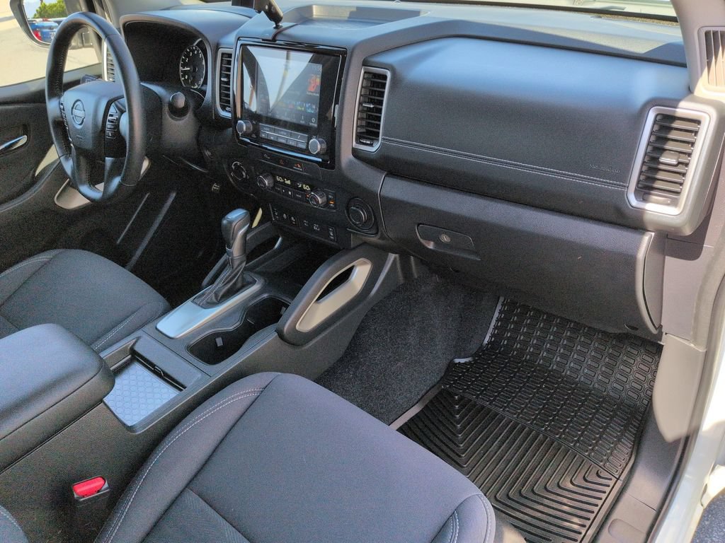Used 2024 Nissan Frontier SV w/ SV Convenience Package AWD/4WD image 18