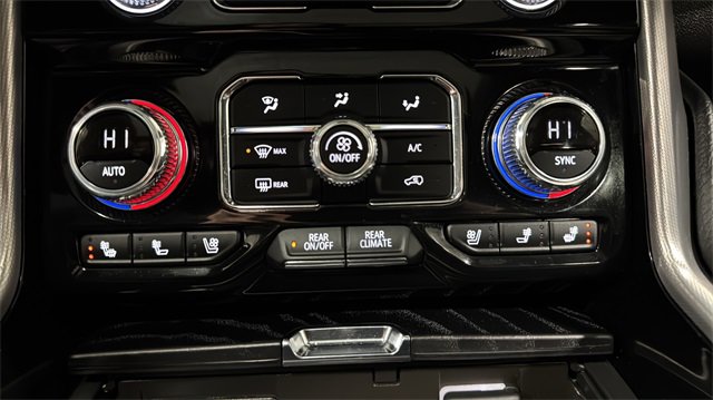 Used 2024 GMC Yukon Denali image 15