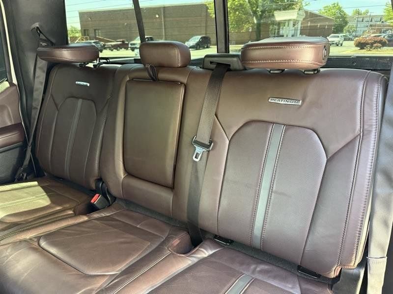 Used 2015 Ford F150 Platinum w/ Equipment Group 701A Luxury AWD/4WD image 16