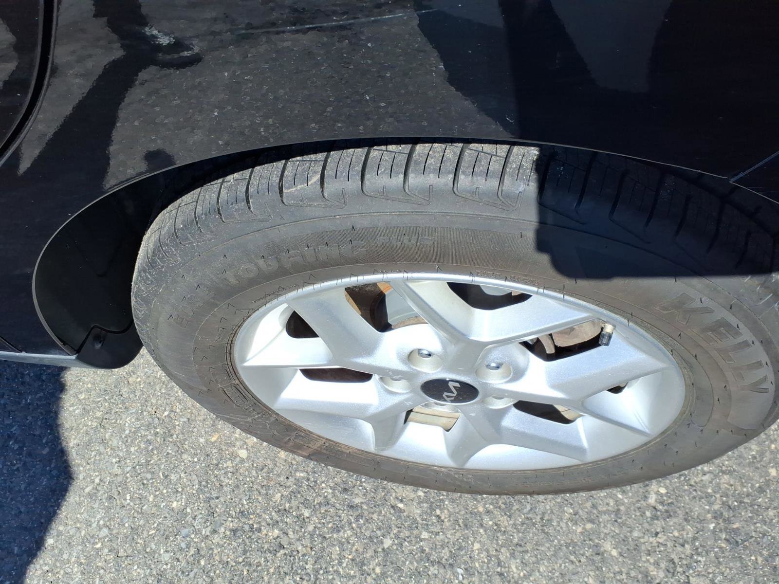 Certified 2023 Kia Soul S FWD image 6