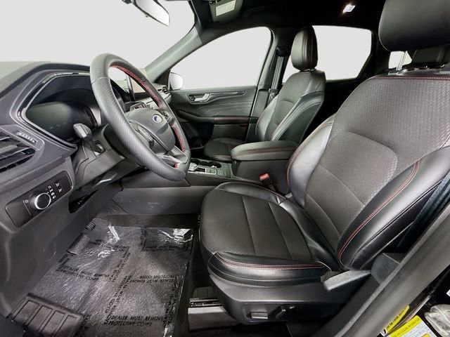 Used 2025 Ford Escape ST-Line FWD image 19
