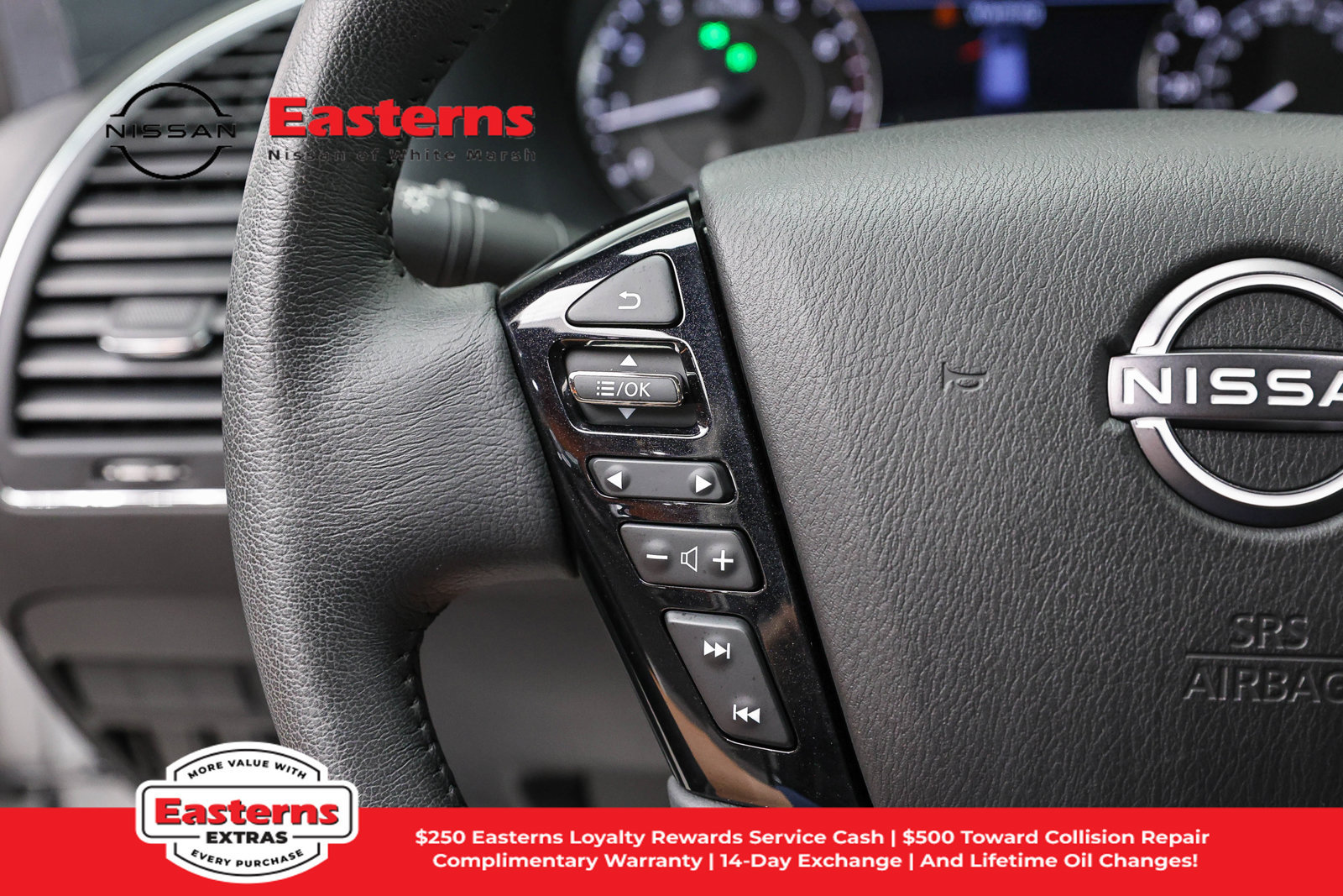 Used 2023 Nissan Armada SV AWD/4WD image 15