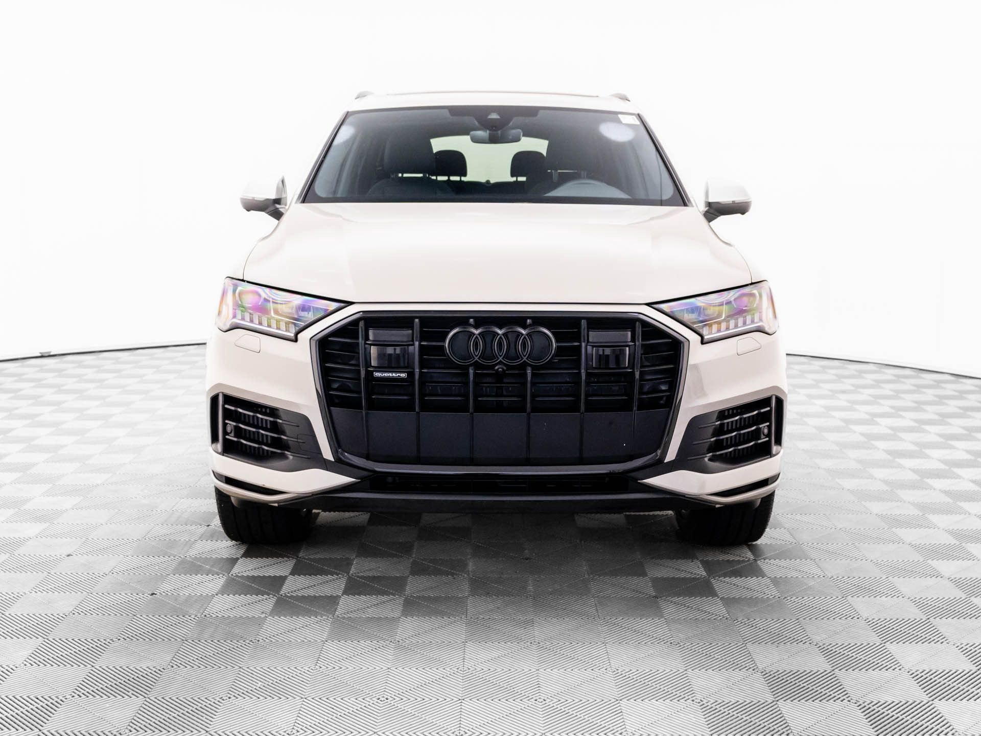 Used 2023 Audi Q7 3.0T Premium Plus image 8