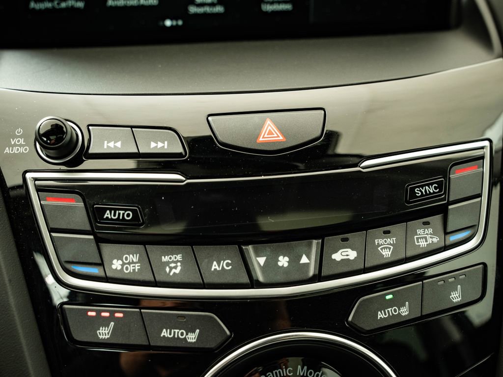 Certified 2025 Acura RDX w/ Technology Package image 35