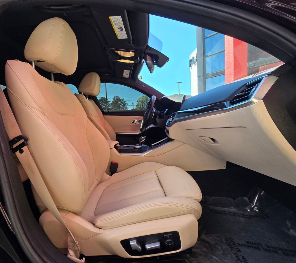 Used 2021 BMW 330i Sedan w/ Convenience Package RWD image 25