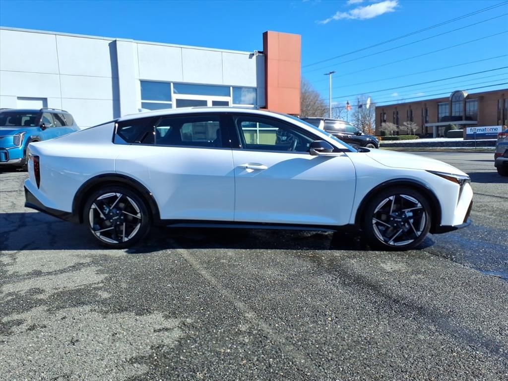 New 2025 Kia K4 GT-Line w/ GT-Line Premium Package image 3