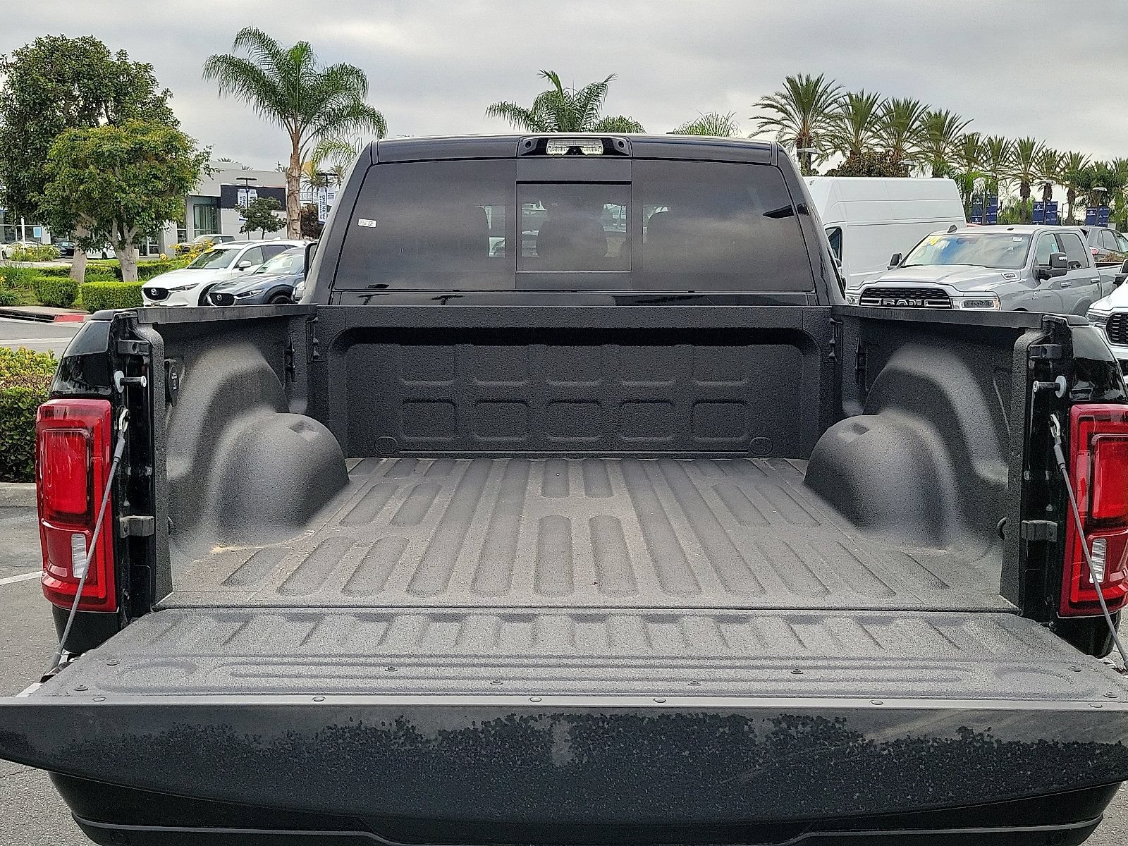 New 2026 RAM 2500 Laramie AWD/4WD image 20