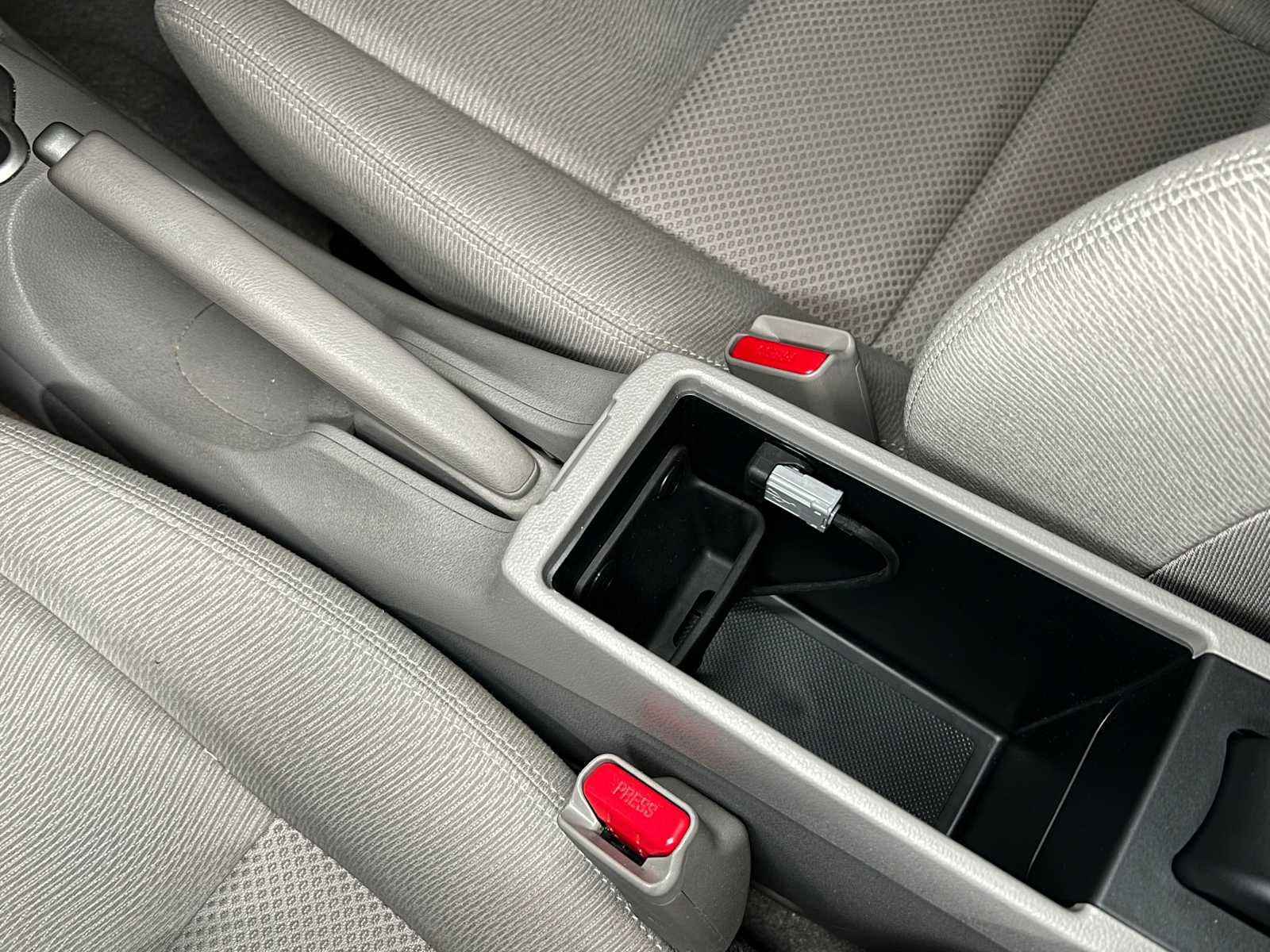 Used 2010 Honda Insight EX image 32