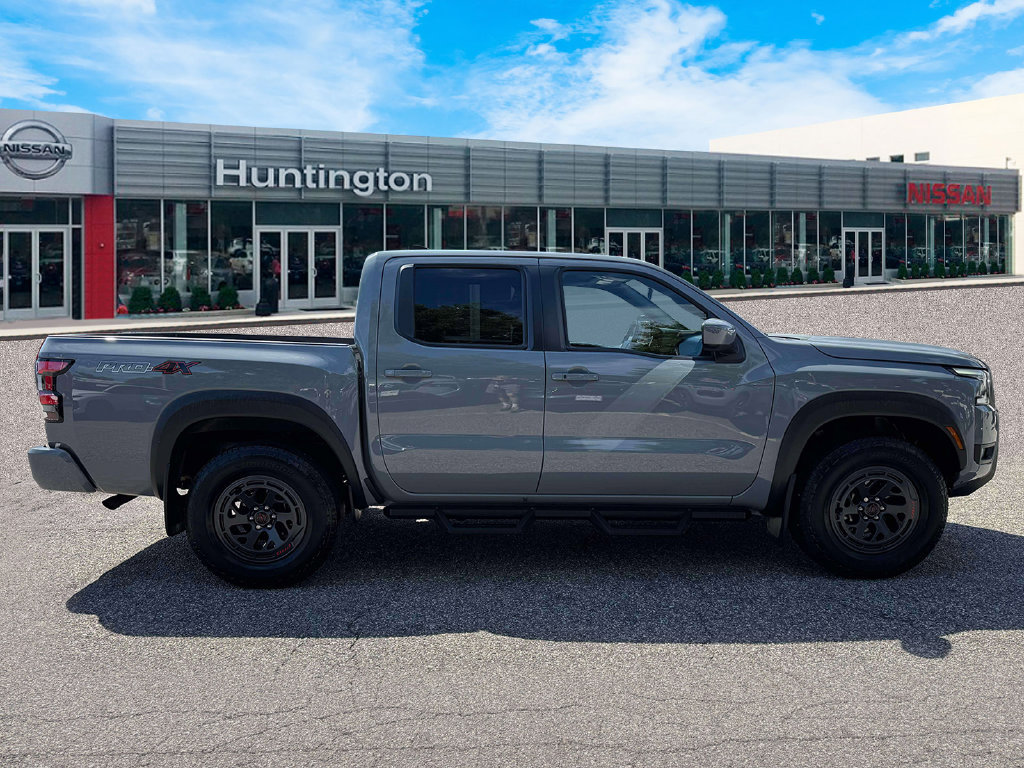 Certified 2025 Nissan Frontier PRO-4X AWD/4WD image 9