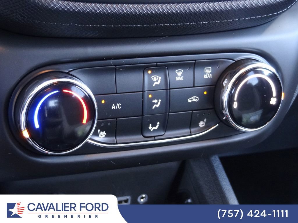 Used 2023 Chevrolet TrailBlazer LT FWD image 23