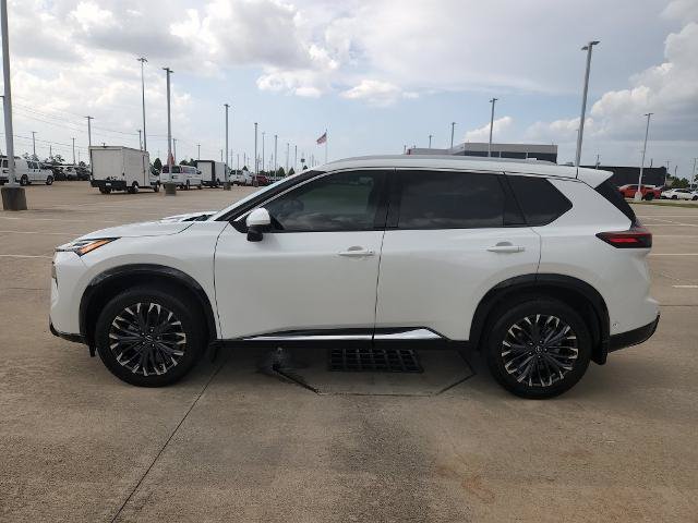 Certified 2024 Nissan Rogue Platinum w/ Platinum Premium Package FWD image 8