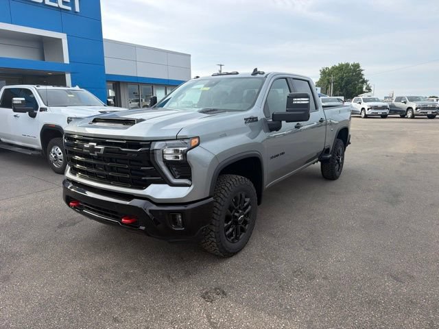 New 2026 Chevrolet Silverado 3500 LT w/ Trail Boss Package AWD/4WD image 2