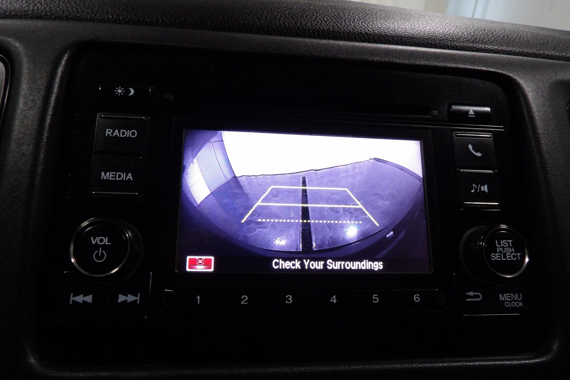 Used 2020 Honda HR-V LX image 16