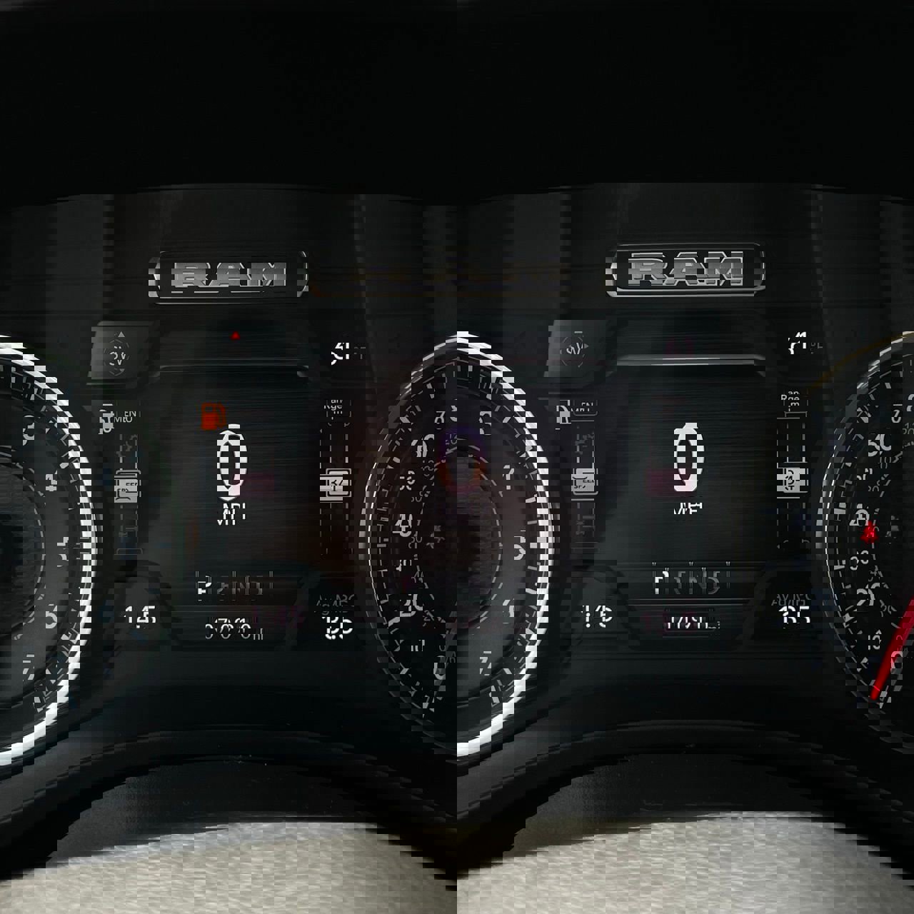 Used 2024 RAM 1500 Laramie image 15