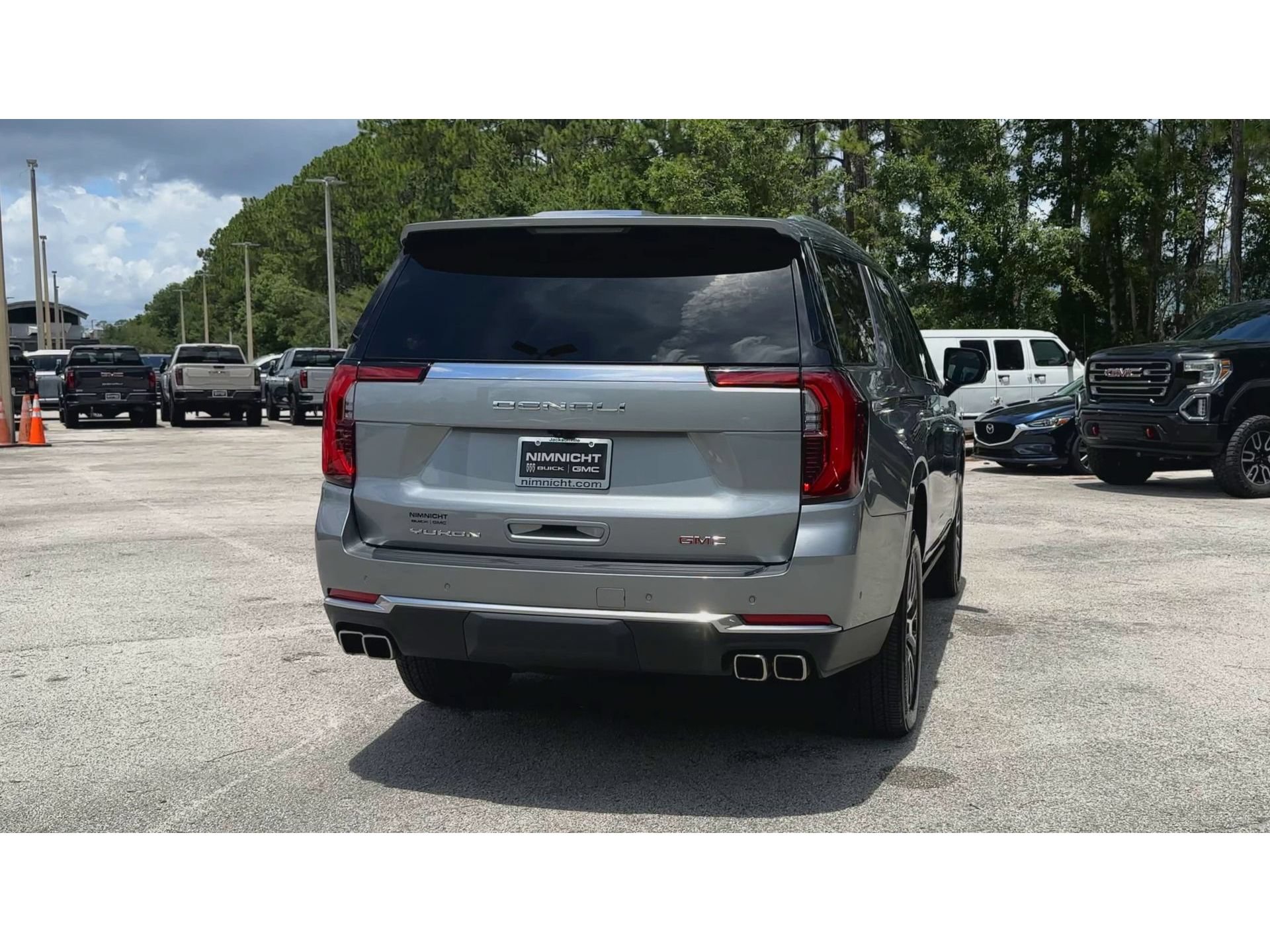 Certified 2026 GMC Yukon Denali w/ Sun & Power Step Package AWD/4WD image 8