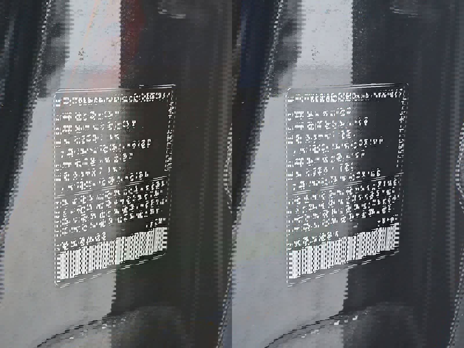 Used 2018 Volkswagen Tiguan SE image 36