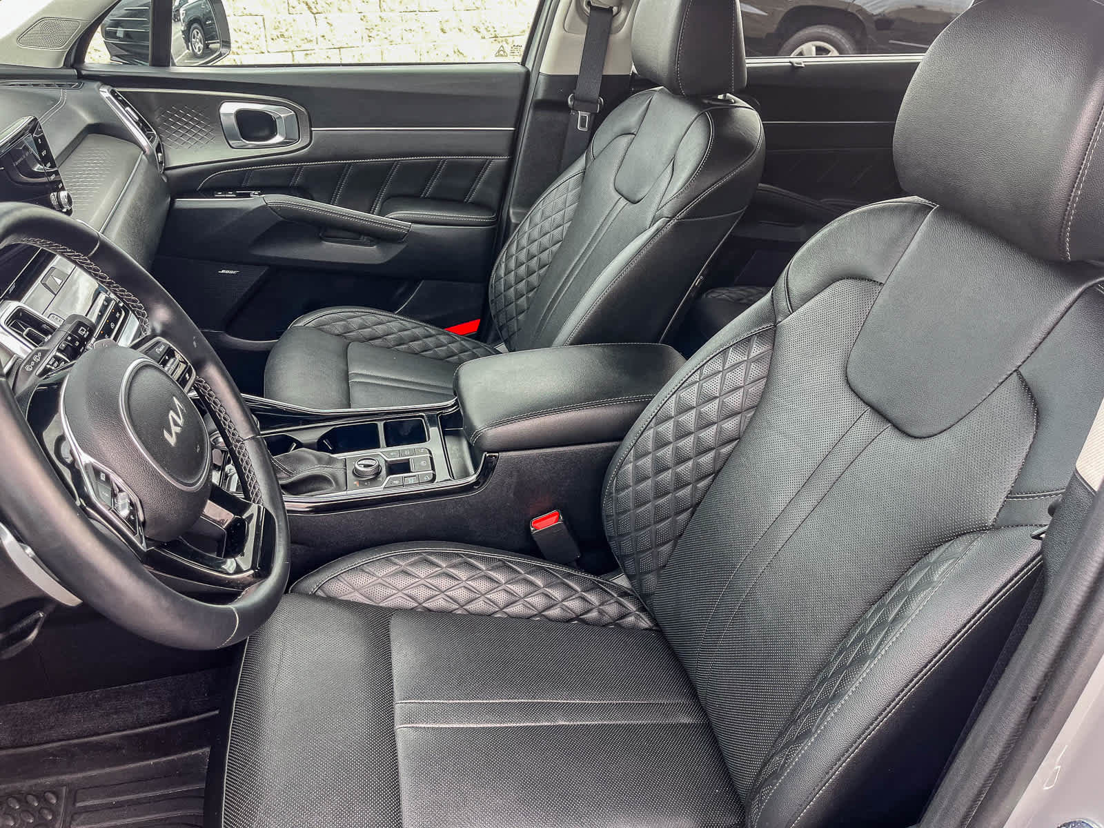 Used 2023 Kia Sorento SX image 16