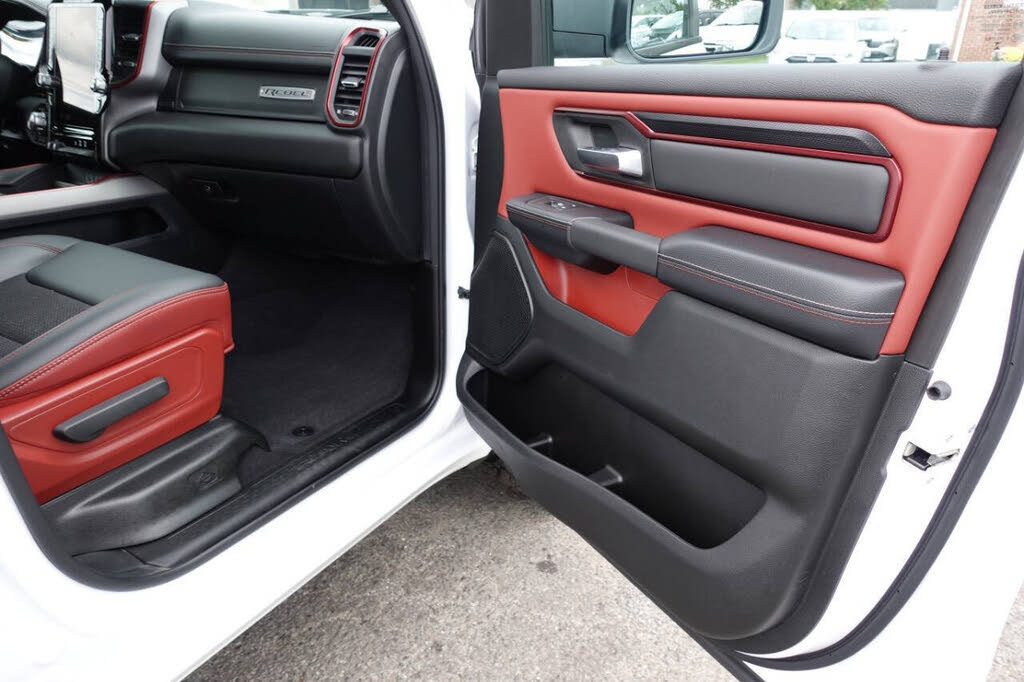 Used 2025 RAM 1500 Rebel w/ Rebel Level 1 Equipment Group AWD/4WD image 29