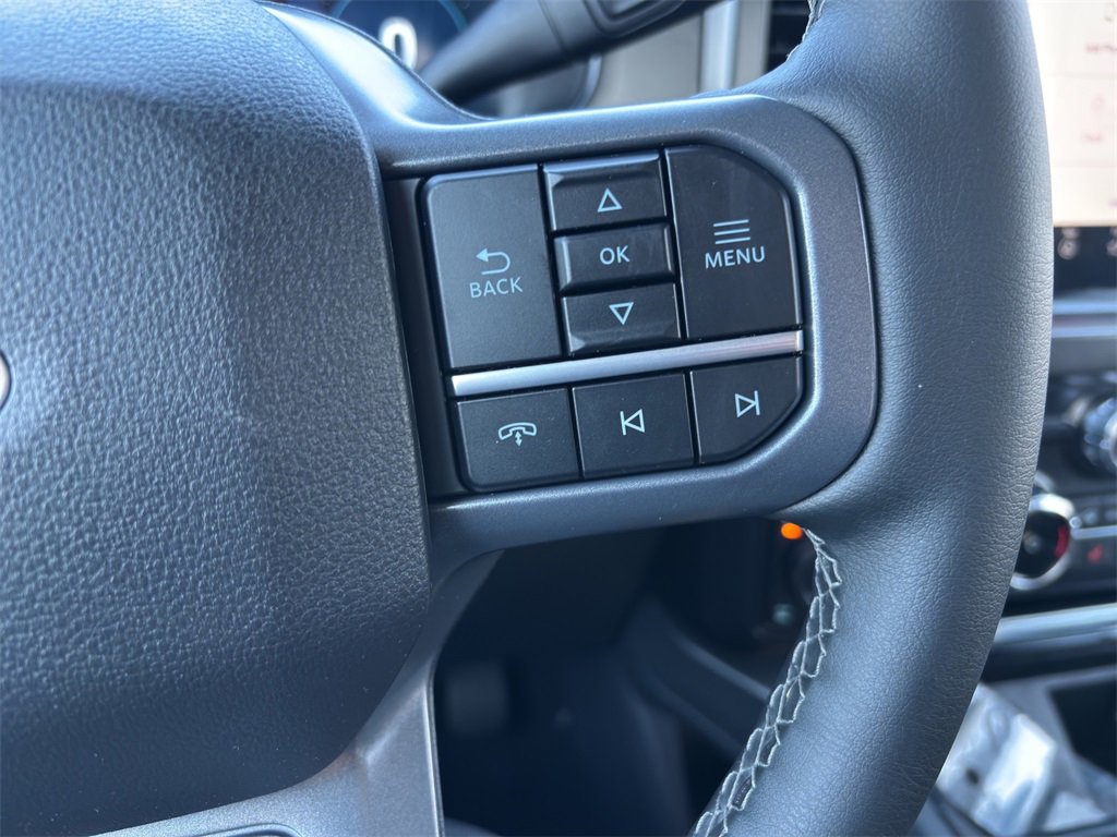 New 2026 Ford F250 Lariat w/ Chrome Package image 23