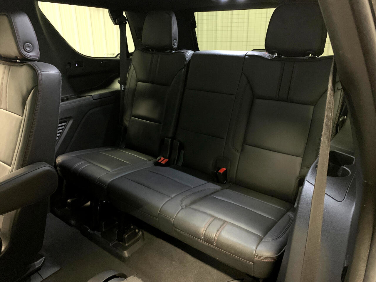 Used 2022 Chevrolet Tahoe RST w/ Luxury Package image 46