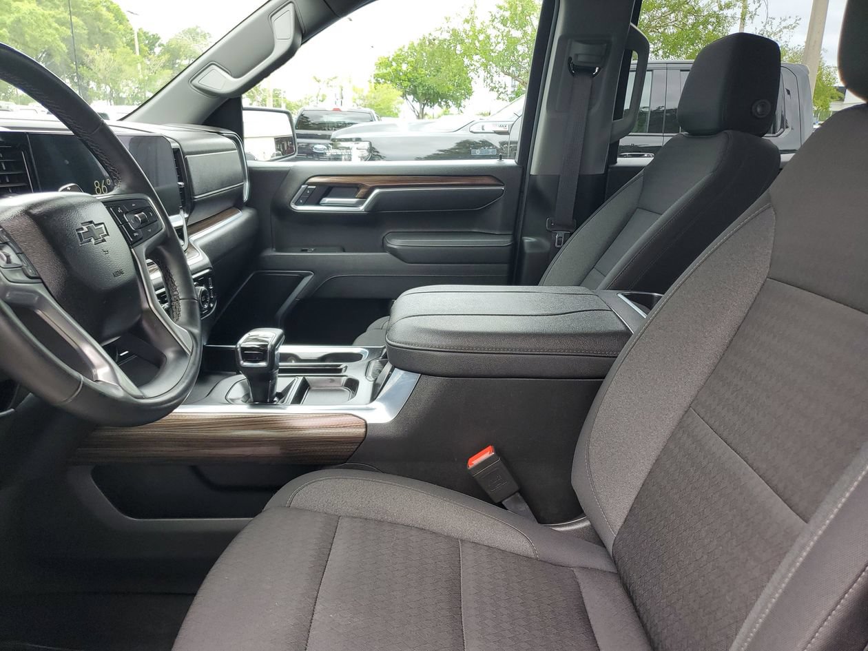 Used 2025 Chevrolet Silverado 1500 RST AWD/4WD image 20