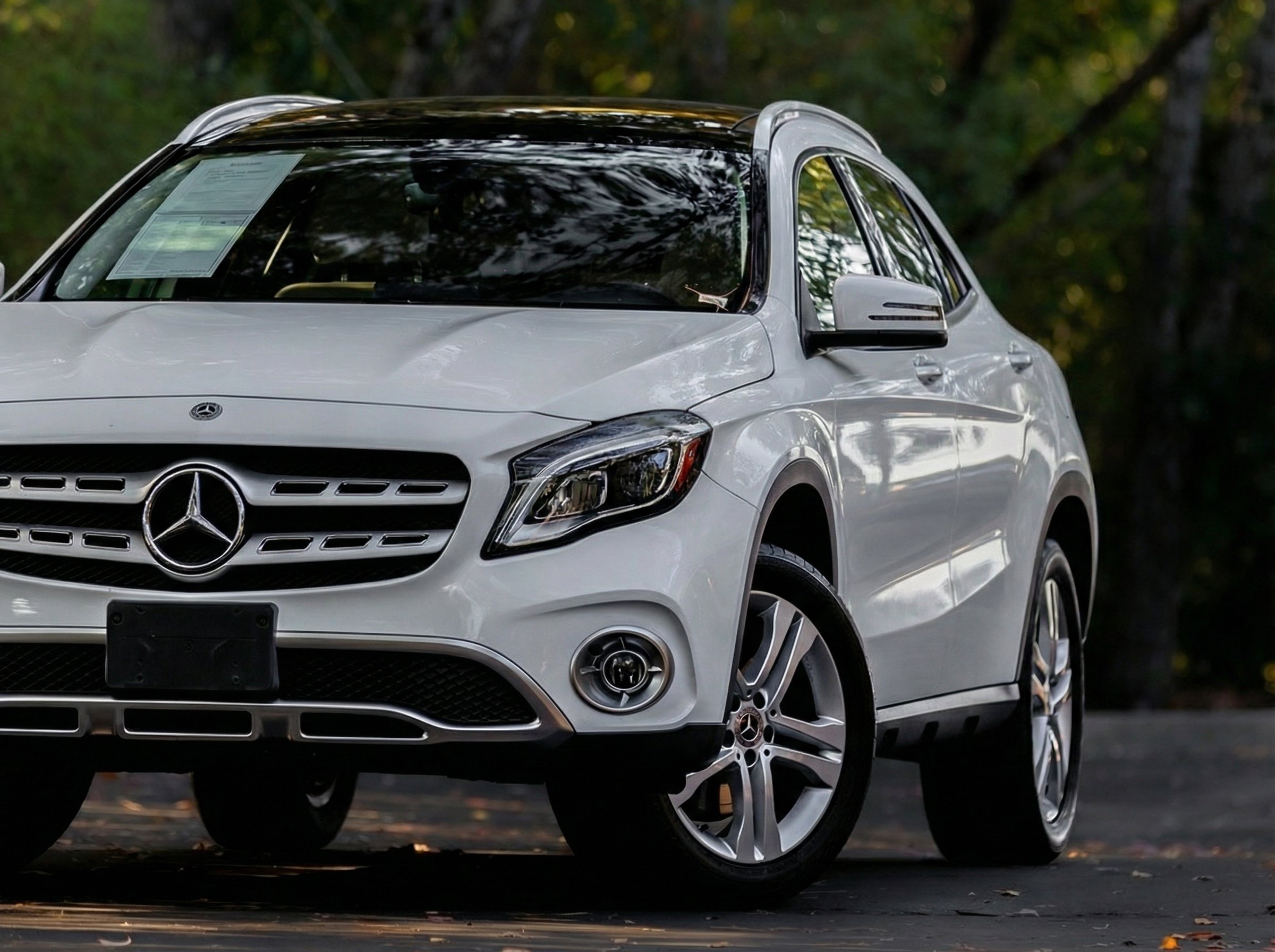 Used 2019 Mercedes-Benz GLA 250 4MATIC w/ Convenience Package image 22