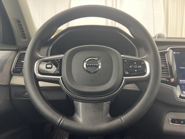 Used 2025 Volvo XC90 B6 Ultra w/ Protection Package Premier AWD/4WD image 22