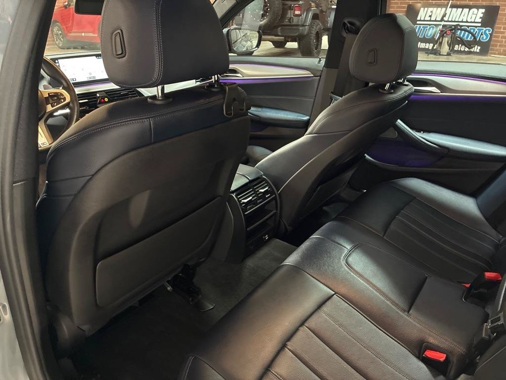 Used 2018 BMW 530i w/ M Sport Package RWD image 19