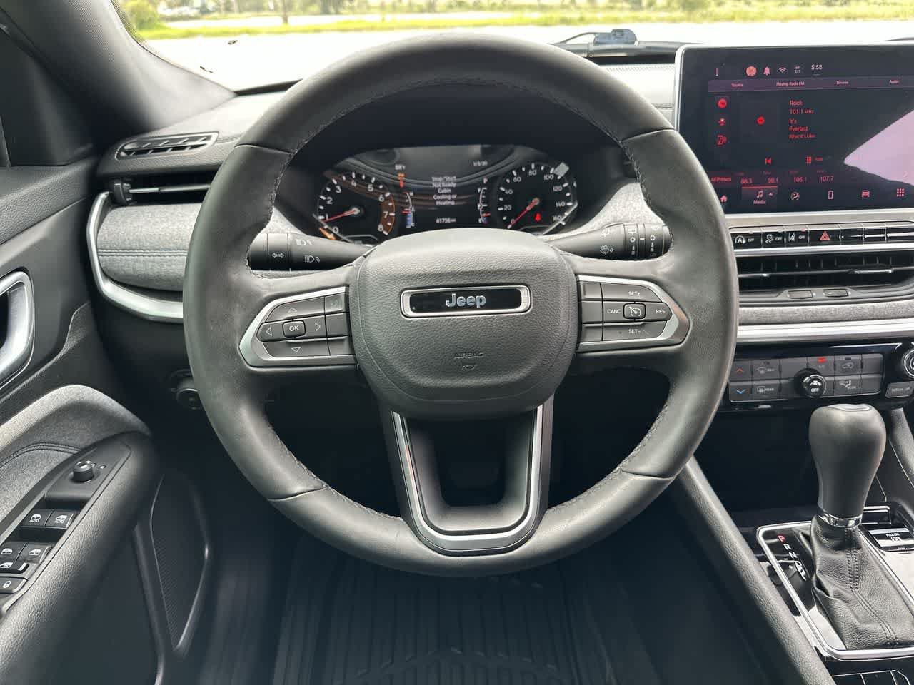 Certified 2024 Jeep Compass Latitude AWD/4WD image 31