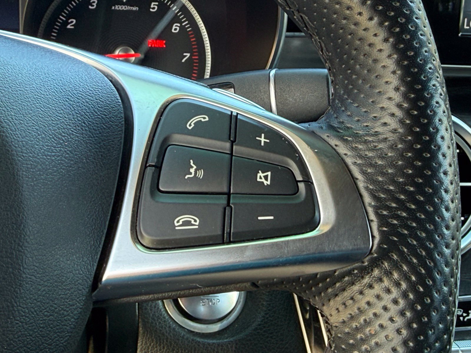 Used 2019 Mercedes-Benz GLC 300 image 32