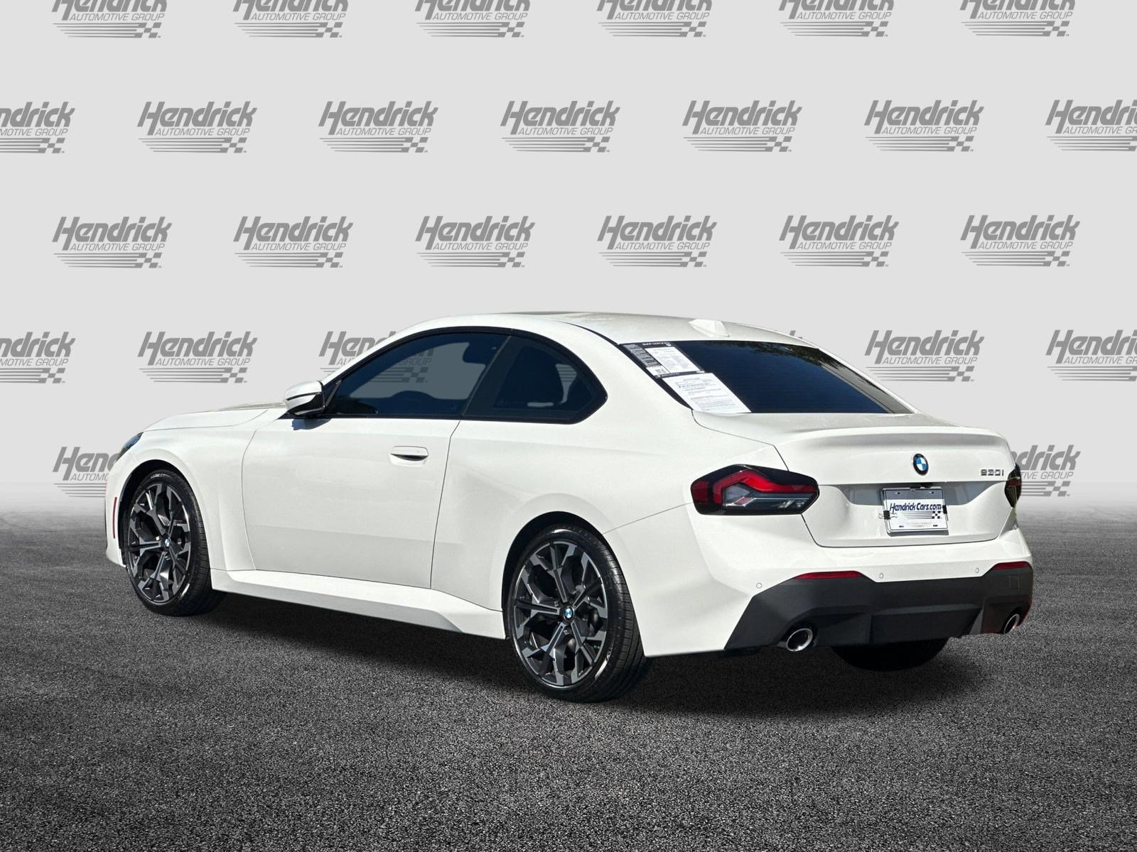 Certified 2025 BMW 230i Coupe w/ Convenience Package image 7