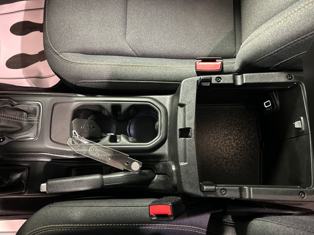 Used 2025 Jeep Wrangler Willys 4xe image 21