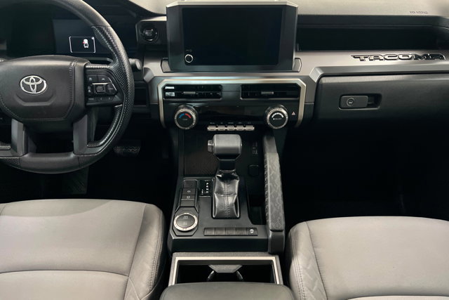 Used 2025 Toyota Tacoma SR5 image 13