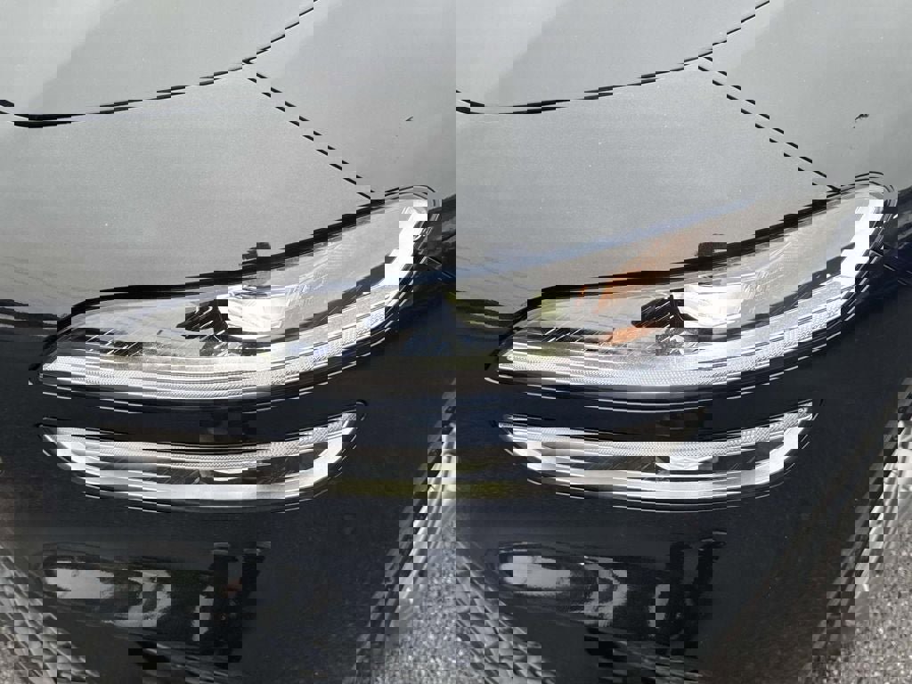 Used 2024 Genesis G70 3.3T Advanced w/ Sport Prestige Package image 9