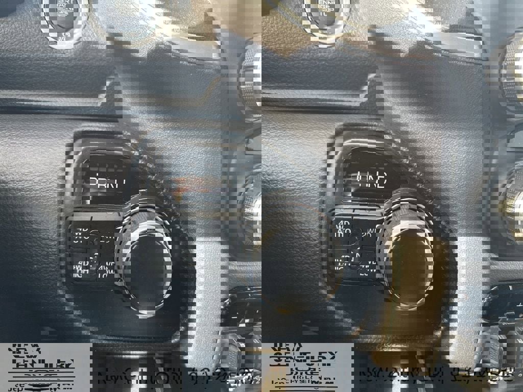 Used 2023 RAM 1500 Big Horn AWD/4WD image 30